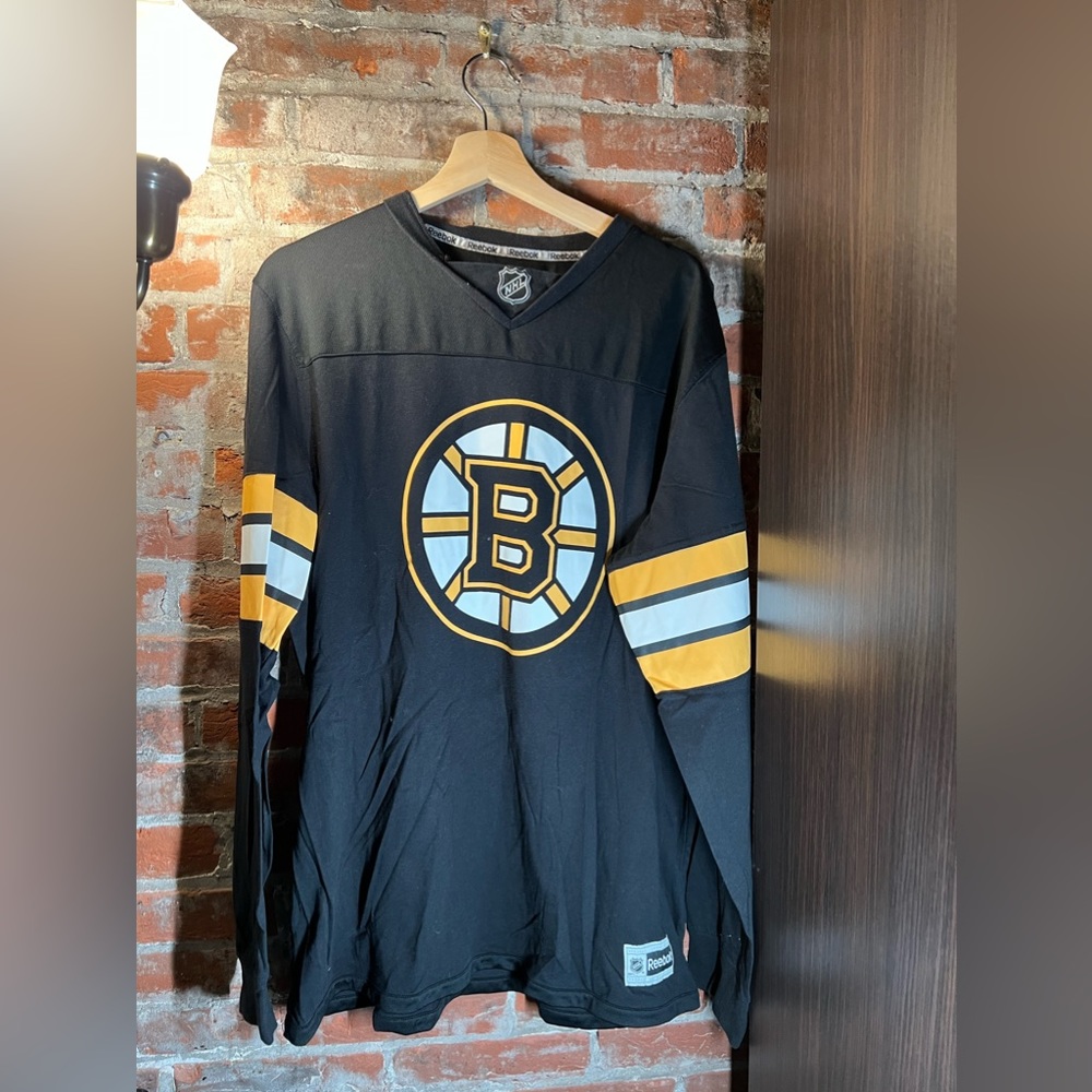 Reebok Boston Bruins Shirt